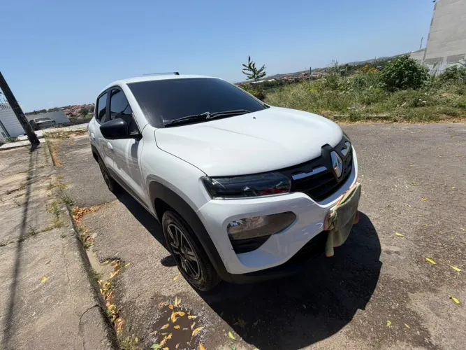 Renault Kwid Intense 1.0 Flex 12V 5P Mec. 2024