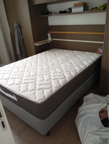 CAMA BOX + COLCHÃO ORTOBOM SUPERPOCKET
