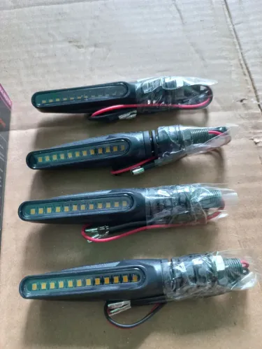 4 pisca LED palito (sequencial) novo $40