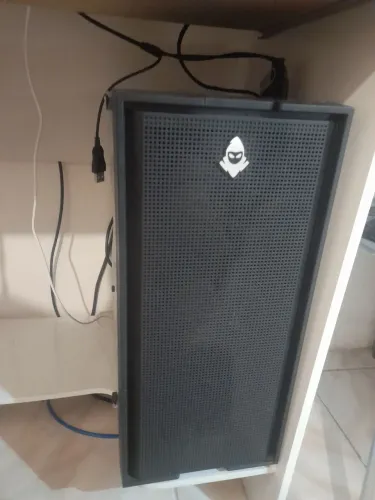 Vendo pc game novo