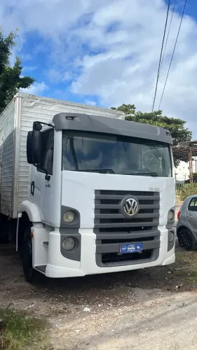 CAMINHÃO 13.180 VOLKSWAGEN 2010