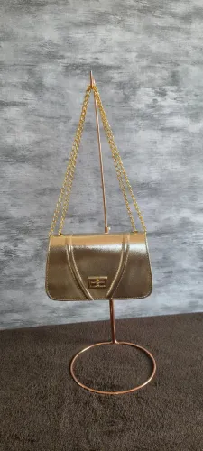 Bolsa festa dourada