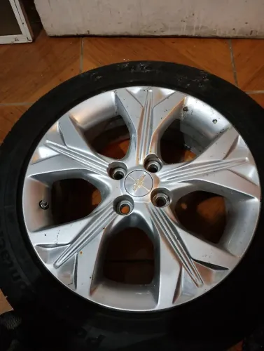 Roda pneu aro 16 alumínio Chevrolet