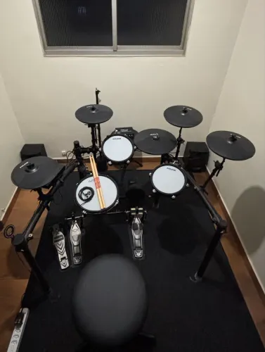 Bateria NUX DM210 com caixa de 10pol e ride de 12