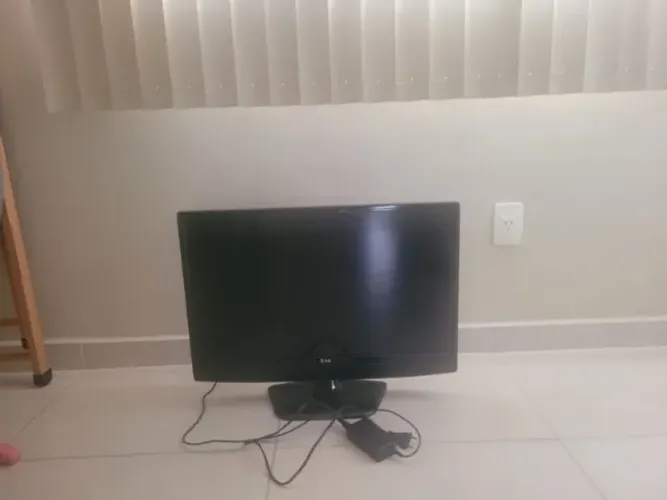 Vendo TV LG 28"