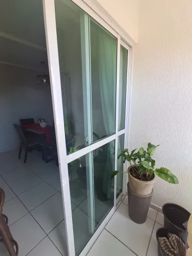 Porta de correr vidro e aluminio