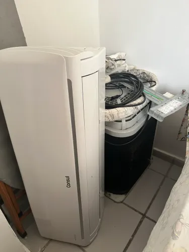 Ar-Condicionado Split Consul Inverter Frio 12.000 BTUs - CBL12CB | Perfeito Estado