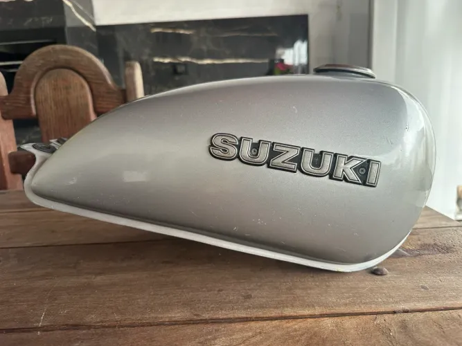 Tanque Suzuki Intruder 125 