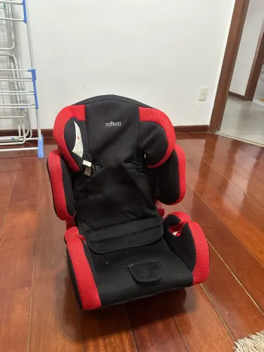 Cadeira Automotiva infantil reclinável