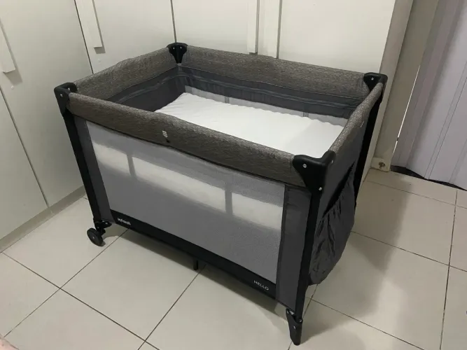 Berço bebê chiqueirinho