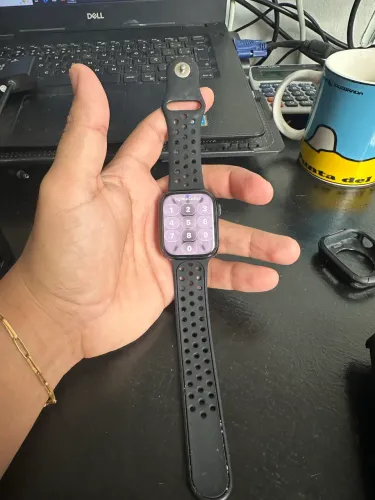     Apple Watch Series 8 45mm GPS 87% Bateria Muito Novo