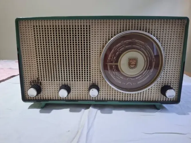 Rádio Valvulado Philips B2R 76U