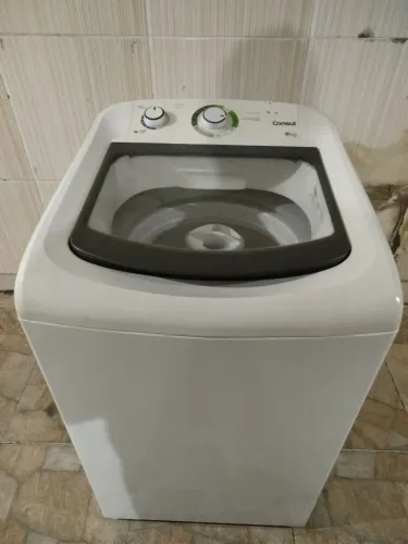 Máquina de lavar semi nova