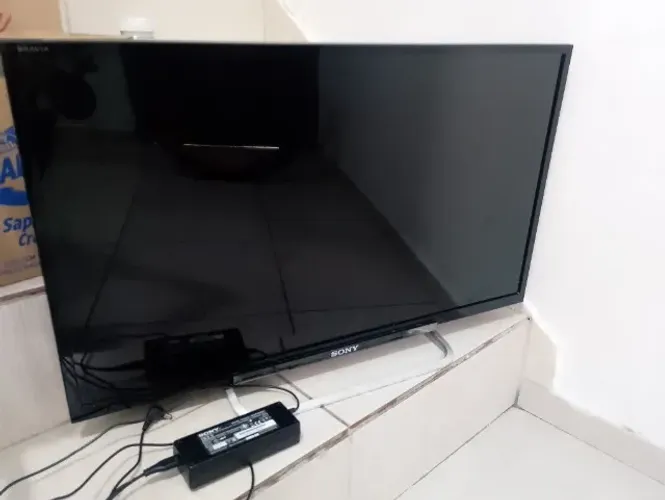 TV Sony Bravia 32" KDL-32R405A Com Defeito - Para Peças