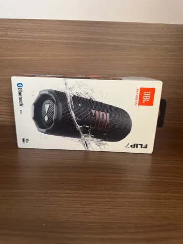 JBL Flip 7 (Lacrada)