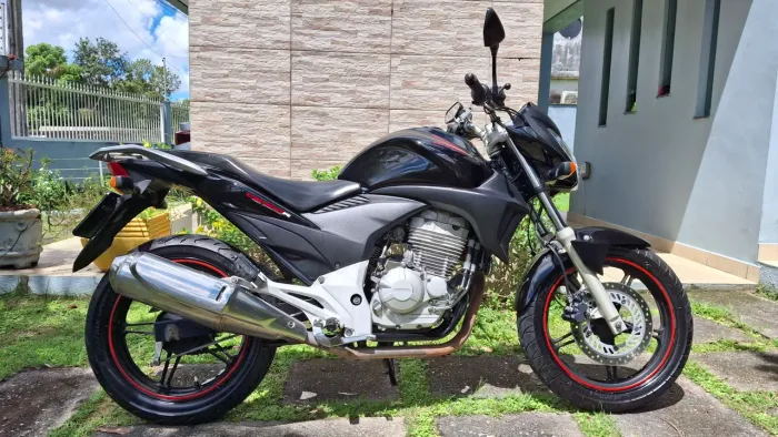 Honda Cb300 