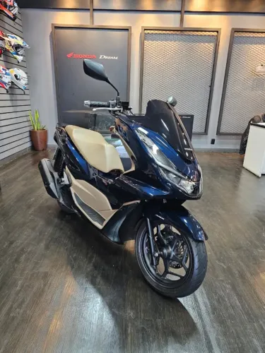 PCX 160 DLX ABS 2025/25 COM APENAS 6600KM RODADOS