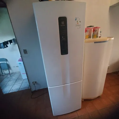 Geladeira Electrolux inverter frost free