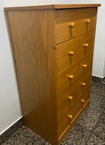 Cômoda com 5 gavetas