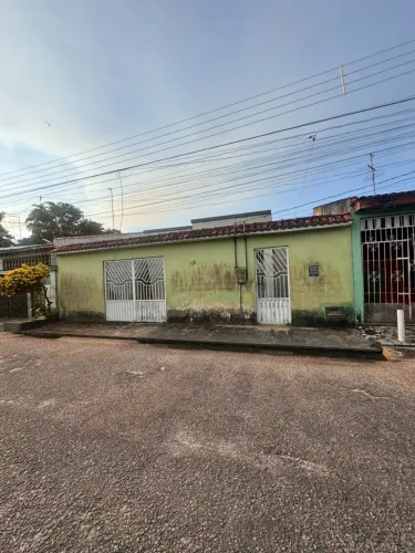 Casa na Cidade nova IV - Somente à vista