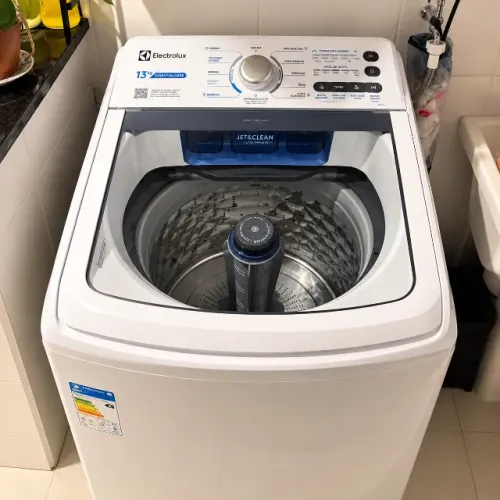 Máquina de Lavar Electrolux 13kg Branca Essential Care Apenas 4 meses de uso