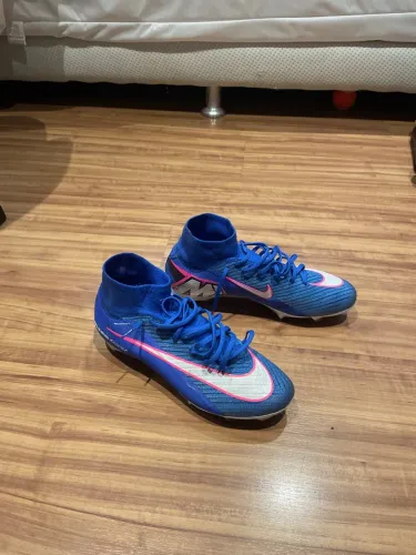 CHUTEIRA AZUL NIKE ELITE