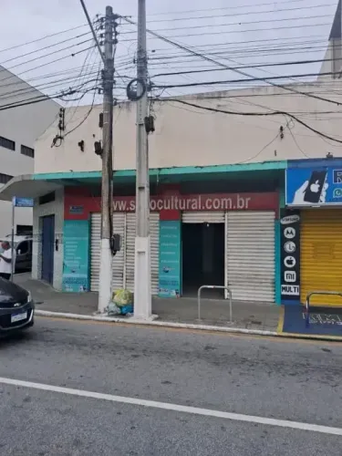 Imóvel para aluguel com 100 metros quadrados em Centro - Macaé - RJ
