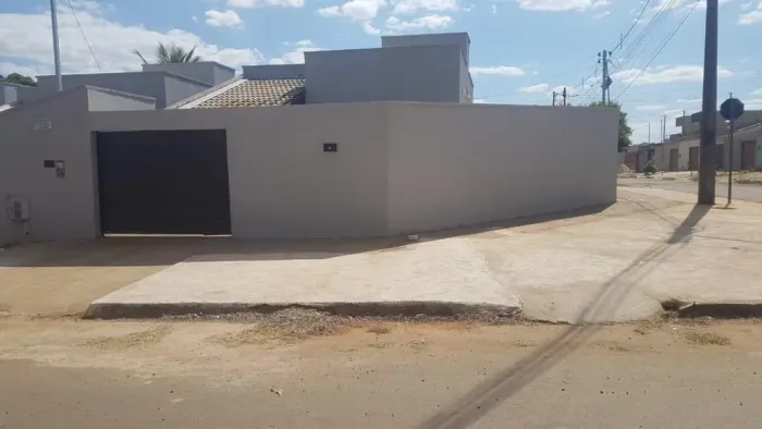 Casa à venda em Trindade, Setor Ponta Kayana, com 2 suítes, com 180 m²