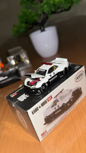 Miniatura skyline r34 mini gt