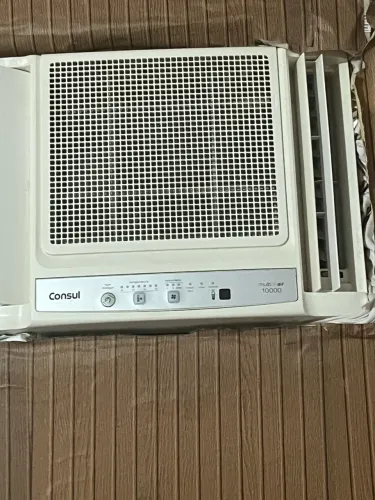 Vendo ar condicionado de janela 10000 bitus
