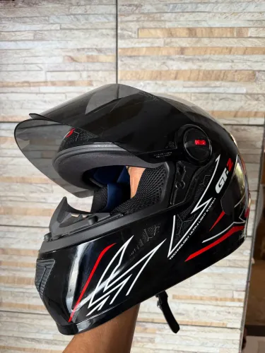 Capacete GT.2 sportivo 