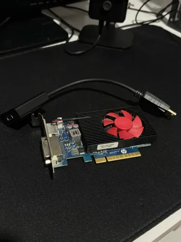 GT 730 2Gb Low Profile + Adaptador Displayport para Hdmi