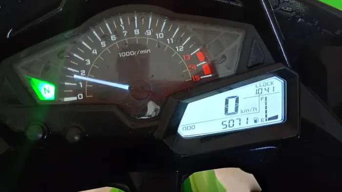 vendo Kawasaki ninja 300 verde, único dono