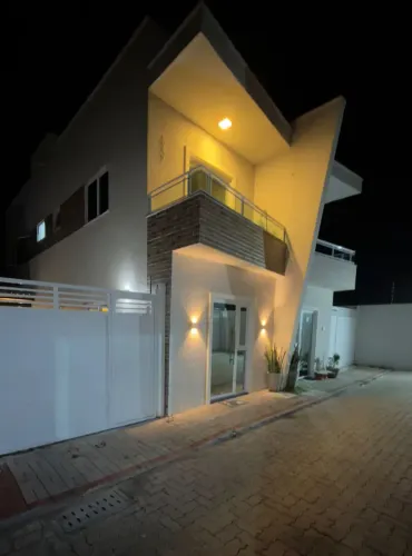 Duplex 100% Projetado Em Condominio, Em Caucaia, Alto Padrão,1Km Do Centro . visite
