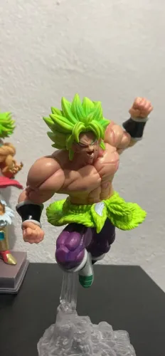 Dragon ball Broly