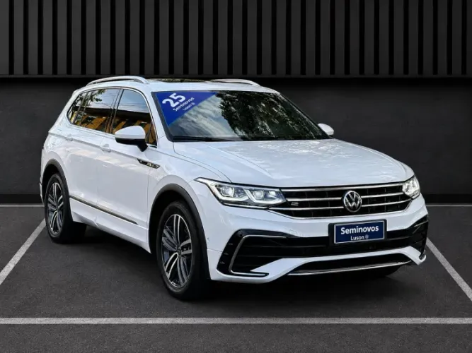 Volkswagen Tiguan Allspac R-line 300 TSI 2.0 2025