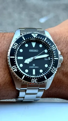 SEIKO PROSPEX DIVER SOLAR SNE597P1 - SAFIRA - 200M - ORIGINAL
