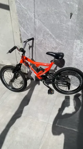 Bicicleta aro20