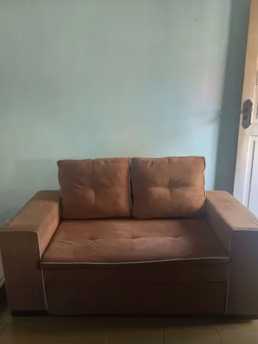 Sofá de veludo