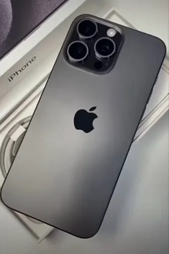 iPhone 15 pro max 256 preto