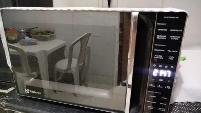 Microondas Eletrolux 36 litros