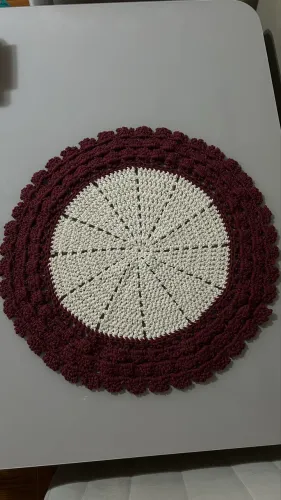 Centro de mesa 52cm diâmetro - Crochê Artesanal