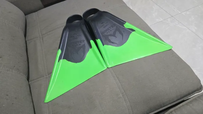 Pé de Pato Monster Fins - Bodyboard 