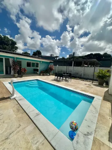 Casa à Venda na Madalena | Recife/PE | 510 m² de terreno | Piscina | Flat Independente