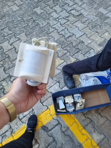 Kit de 15 Sensores de presença com trava para segurar a Liz acesa quando desejar