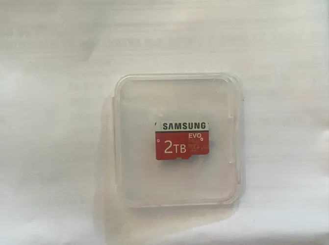 Vendo cartão de memória novo da Samsung 2 Tb