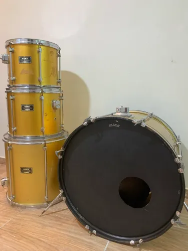 Bateria Mapex Venus Dourada 1990?s.