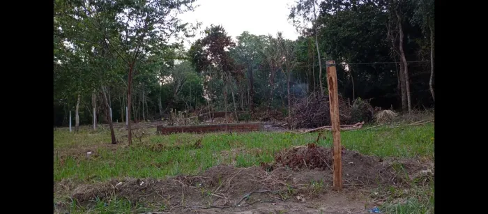 Terreno medindo 20 por 50 MTS valor 80.000