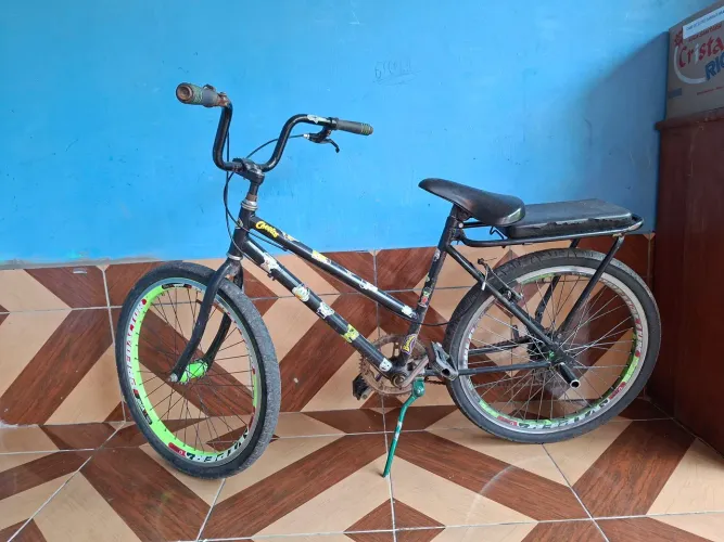 Bicicleta média