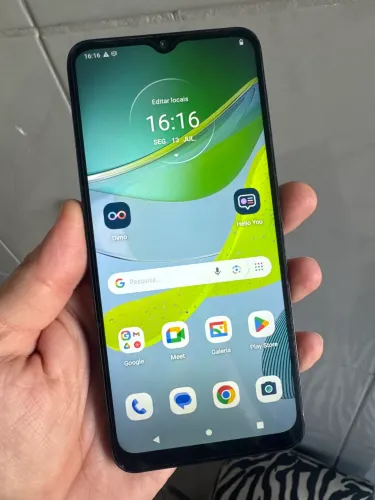 Motorola E13 - 64g - aceito cartão